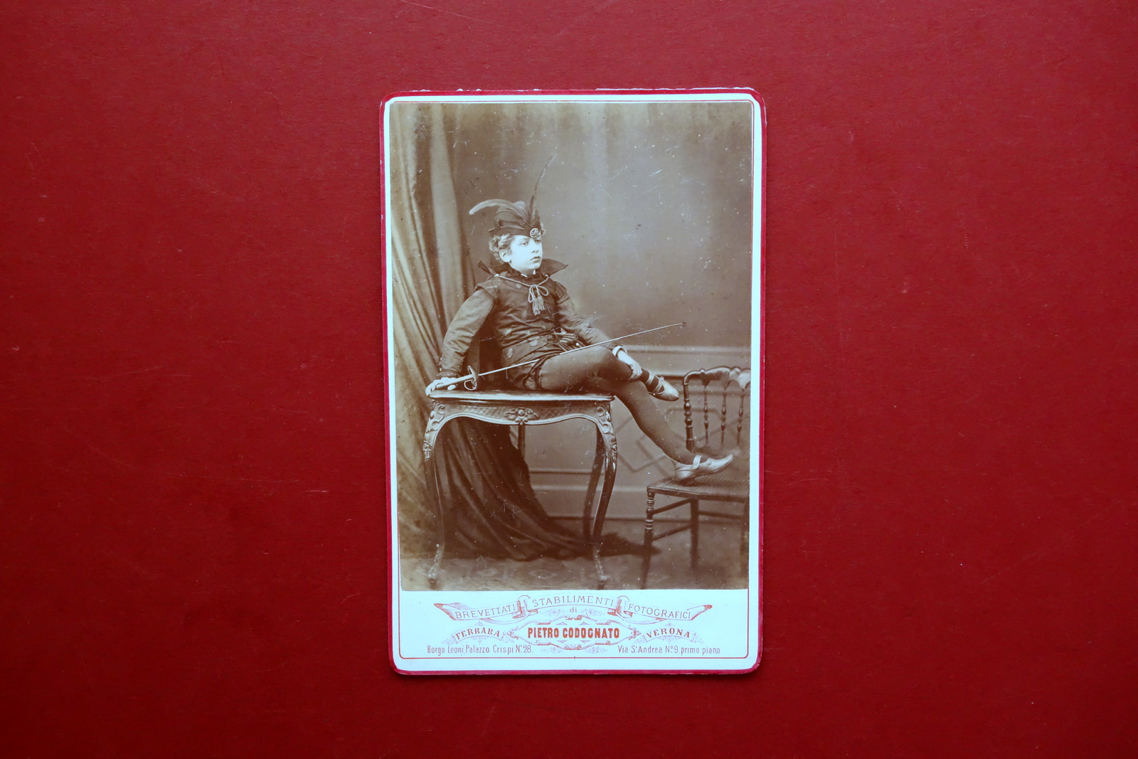 Fotografia Ragazzino in Costume Teatro Foto Codognato Ferrara Verona 1889