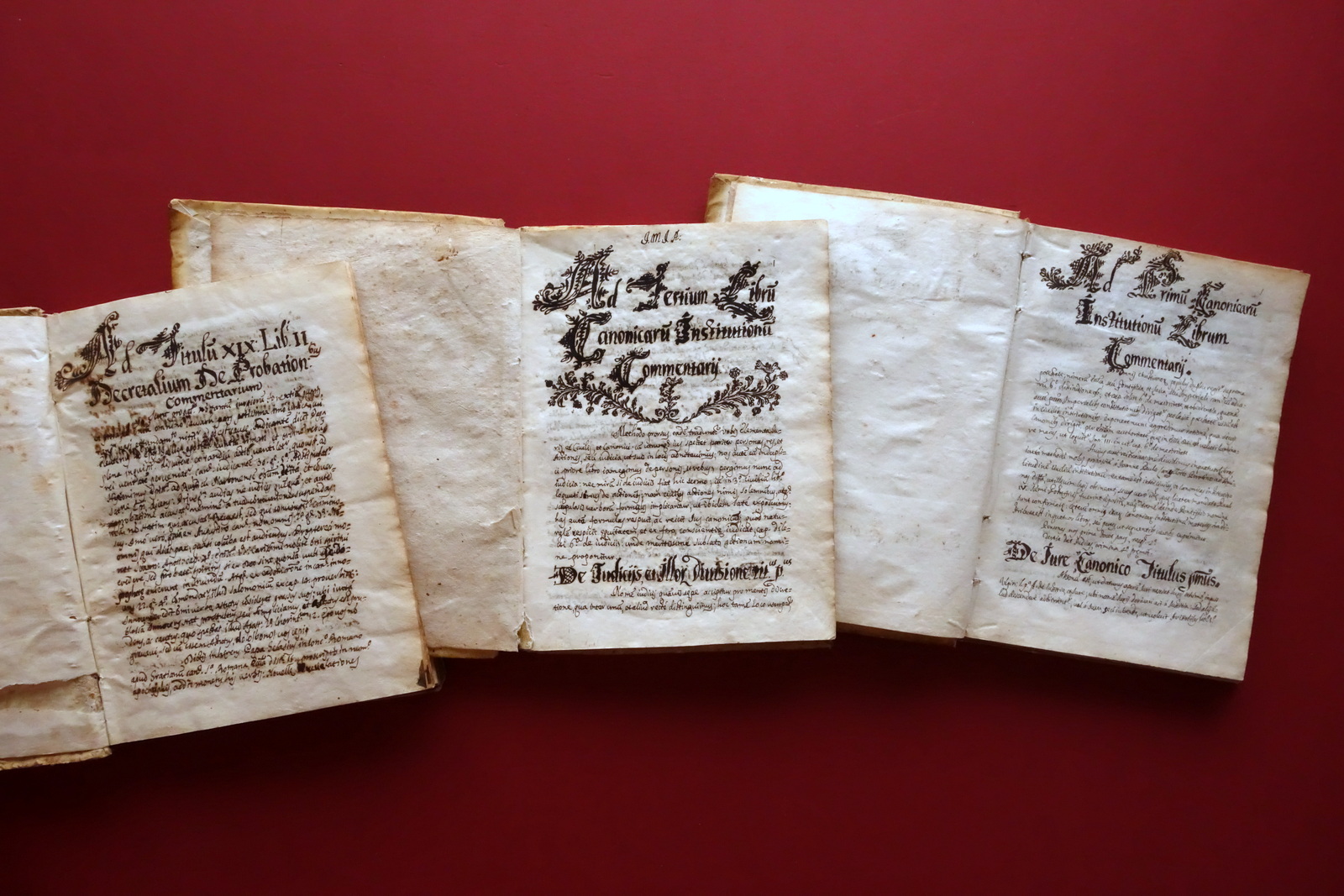 Manoscritto Canonicarum Institutionum Libri IV Diritto Canonico 1735-36 3 Volumi