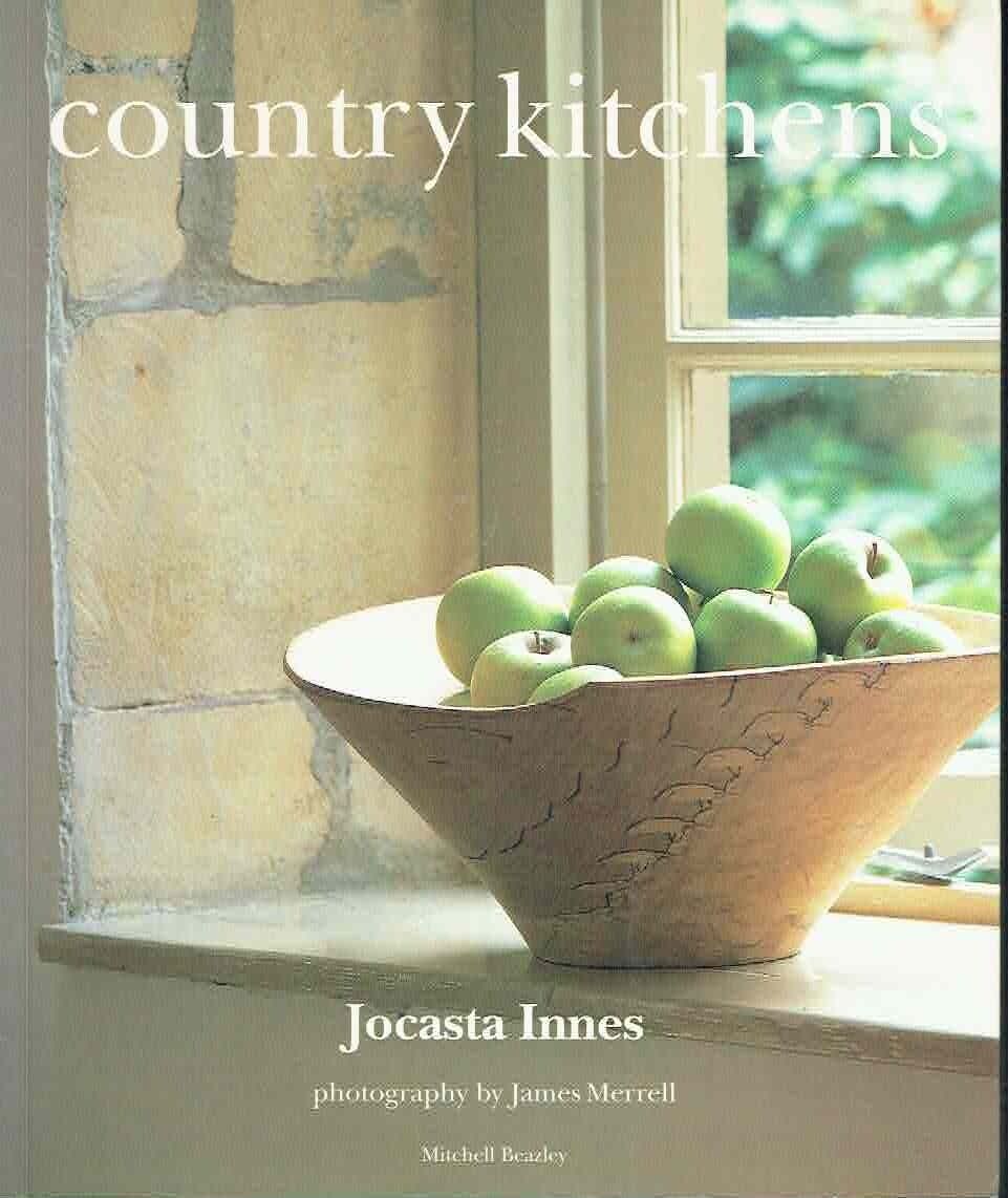 Country Kitchens di Jocasta Innes