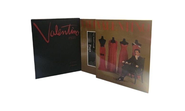 Valentino. Trent'anni di magia. Le opere, le immagini