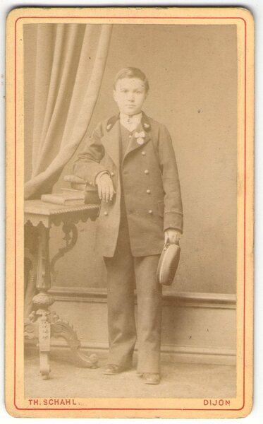 Foto photo cdv ritratto di ragazzino in posa by Th. …