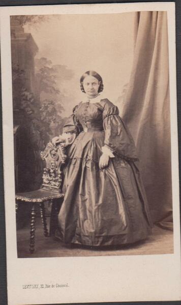 Foto photo cdv ritratto di gentildonna in posa by Levitsky …