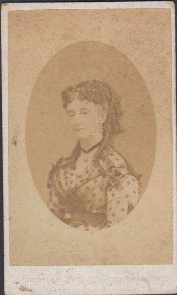 Foto photo cdv gentildonna in ovale by Schemboche Firenze 1860 …