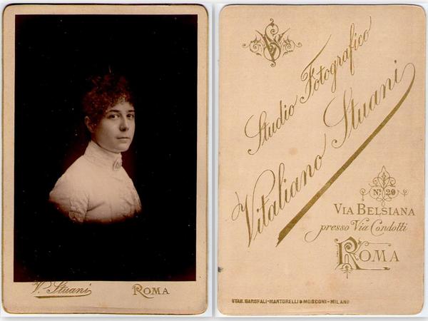 Foto photo cabinet card gentildonna con capelli raccolti by V. …