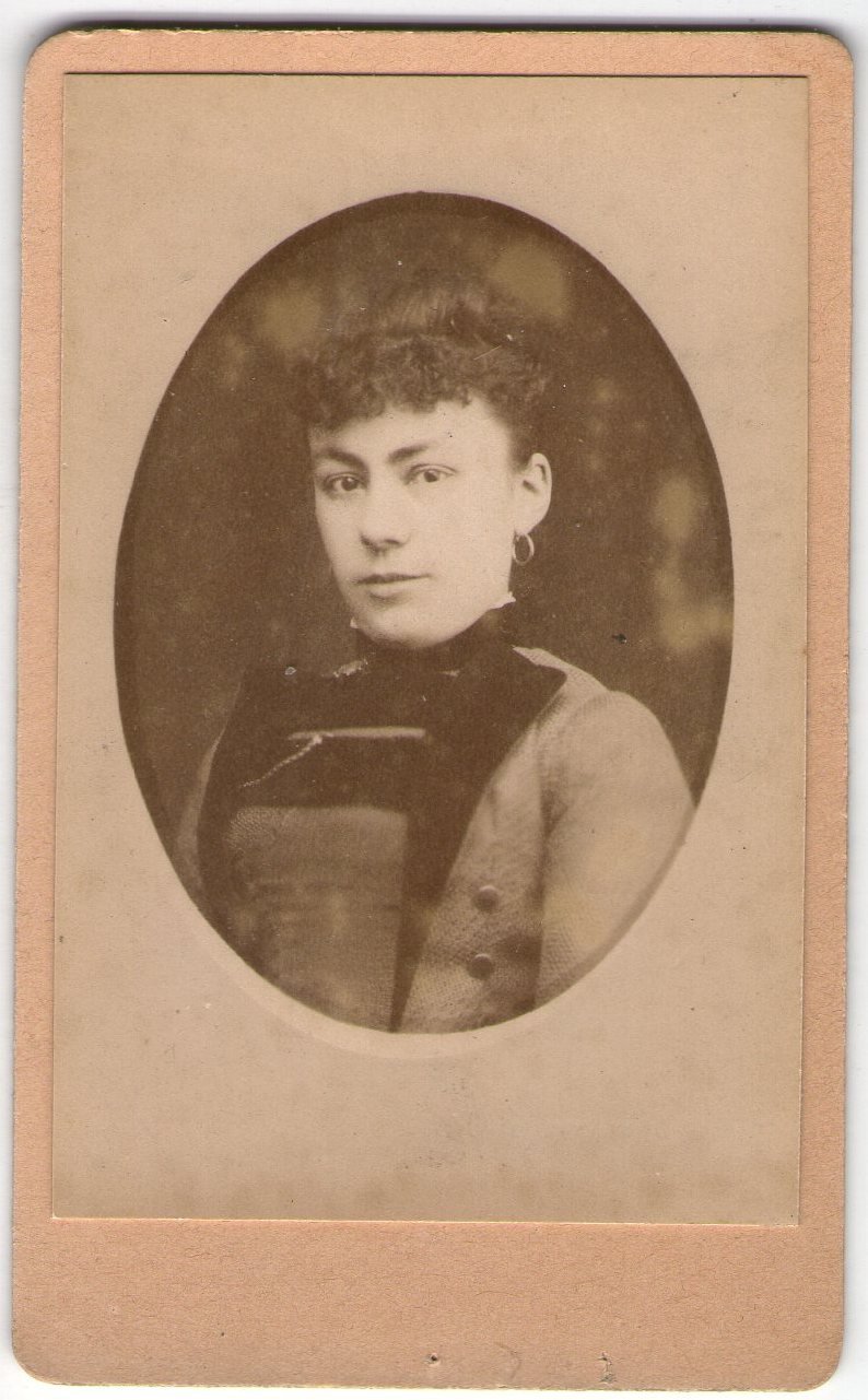 Foto photo cdv ritratto di giovane signora by Desplanques & …