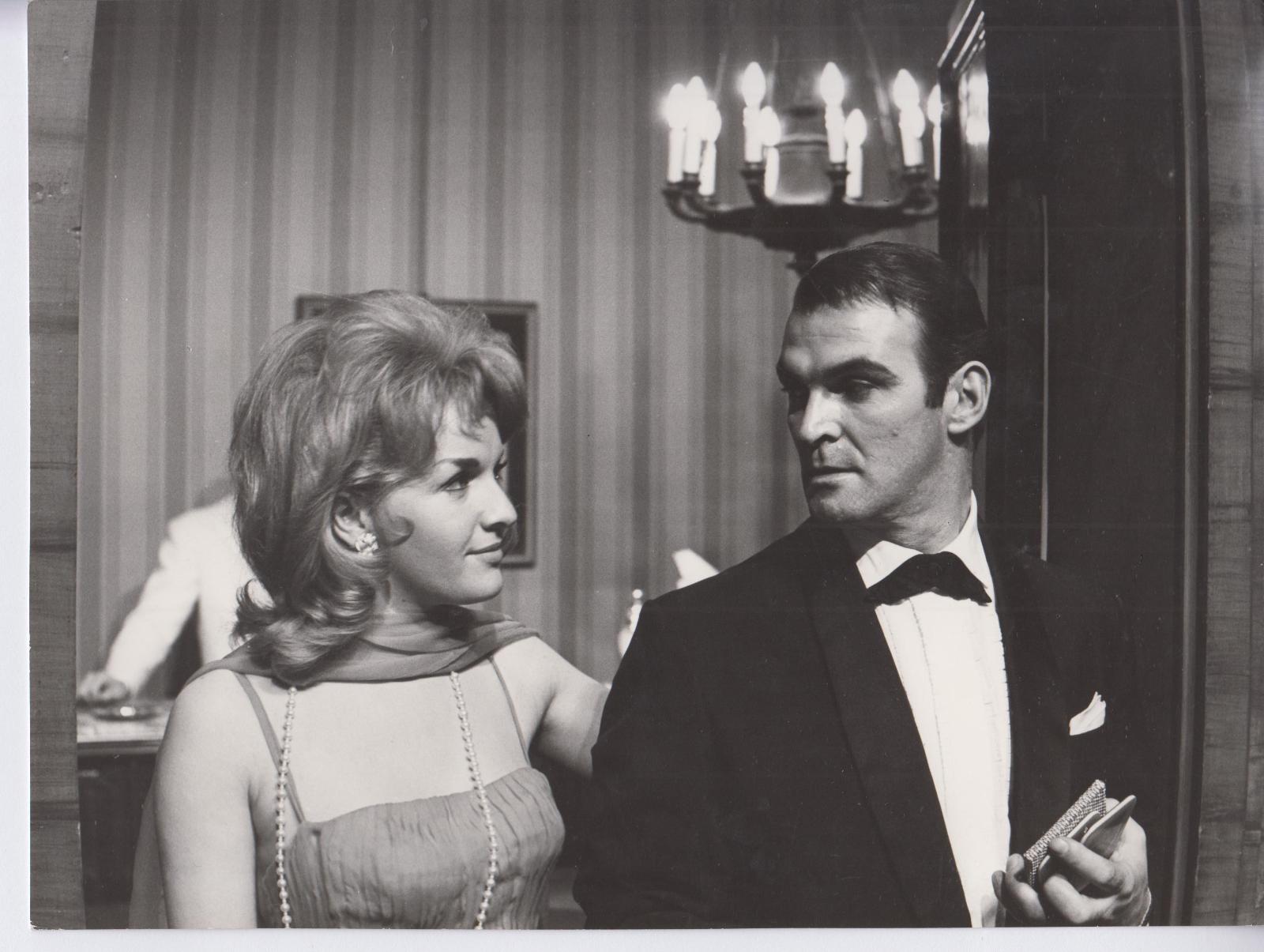 Foto photo Vintage Lisa Gastoni e Stanley Baker Film. Eva …