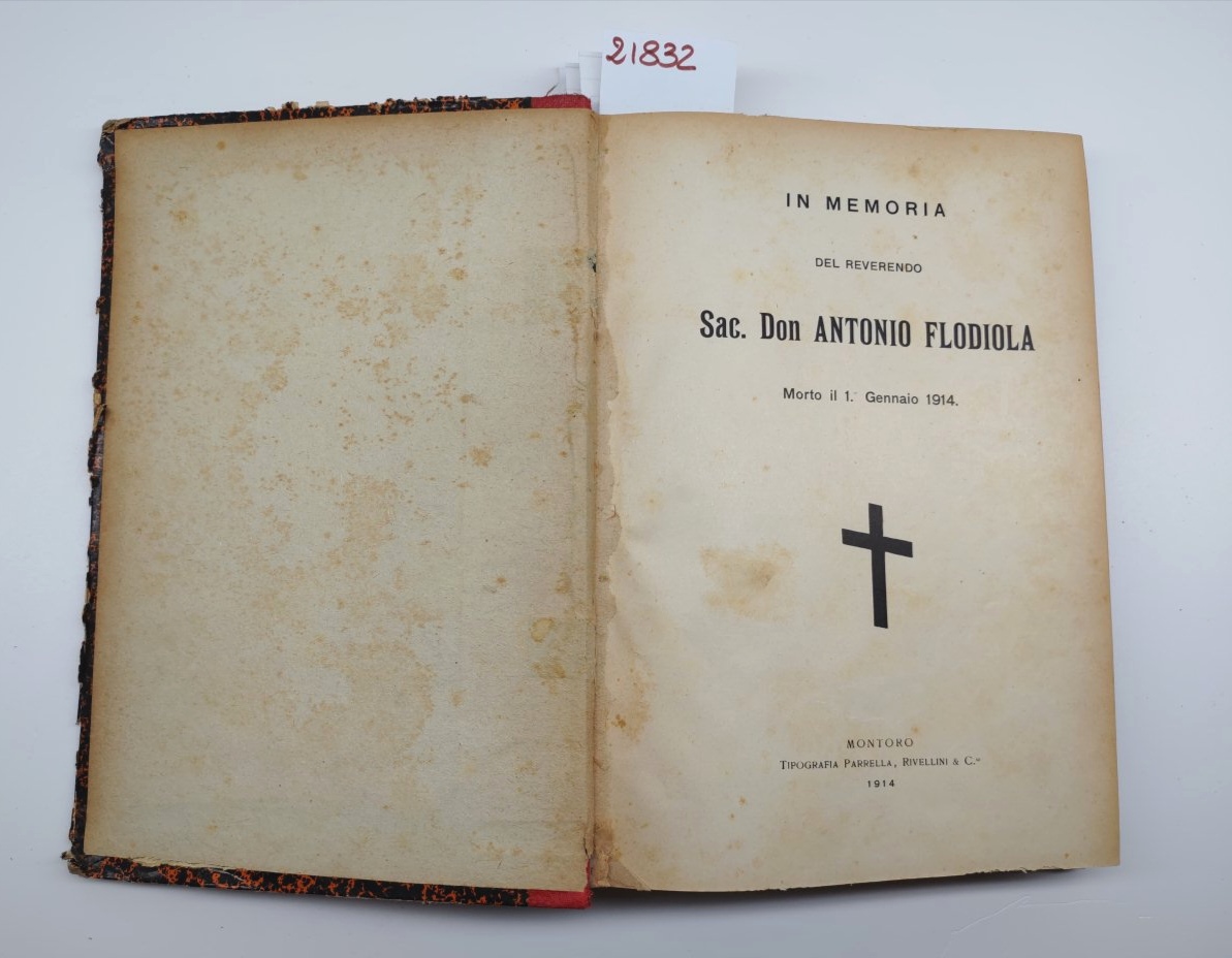 Memorie funebri '900 Rara raccolta storica Ephemera Lutto