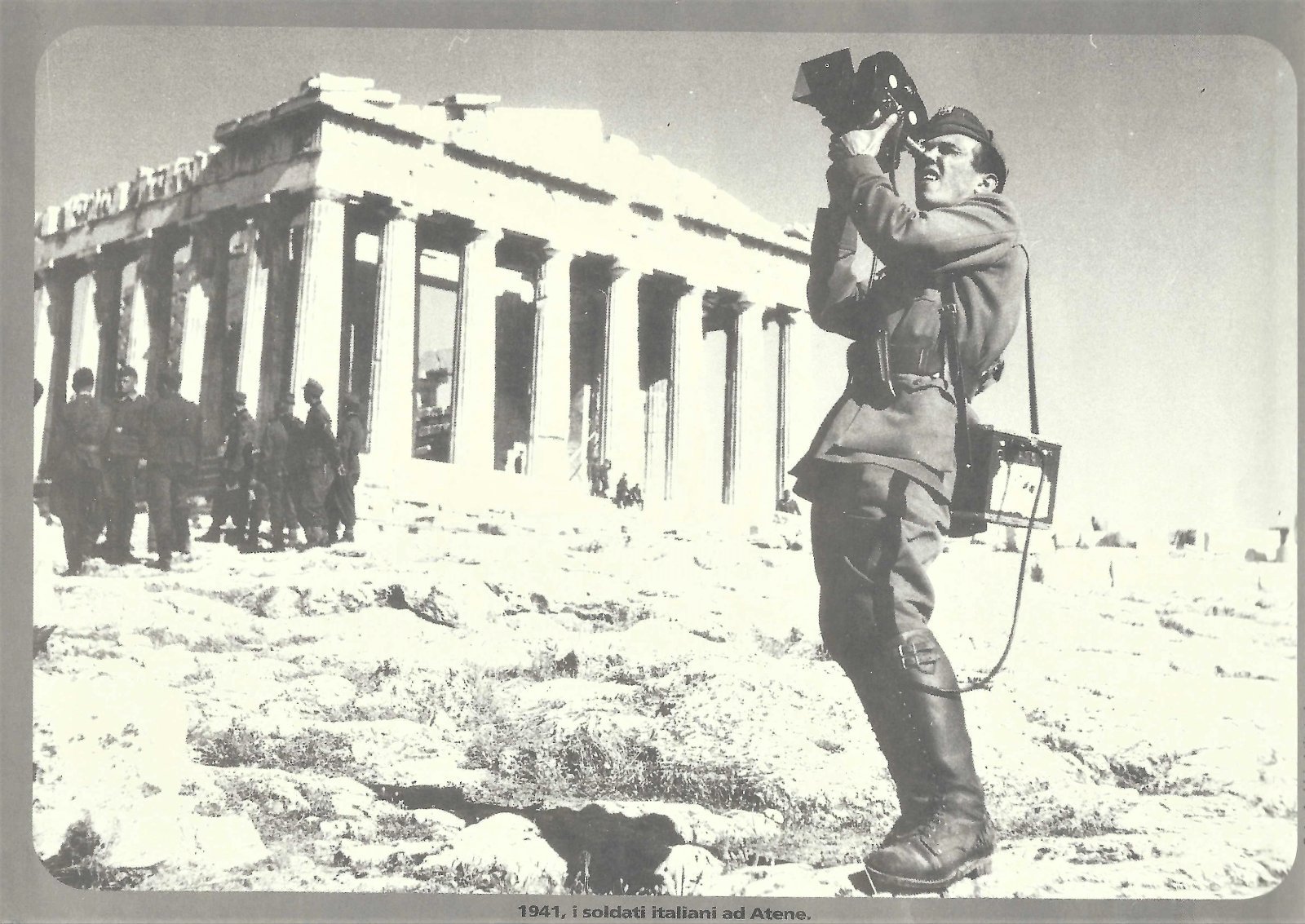 Riproduzione foto archivio Istituto luce 1941 i soldati italiani ad …