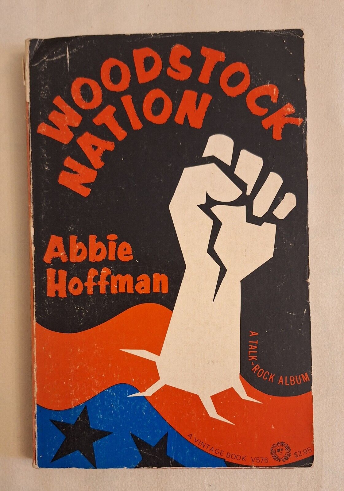 ABBIE HOFFMAN WOODSTOCK NATION VINTAGE BOOKS 1969