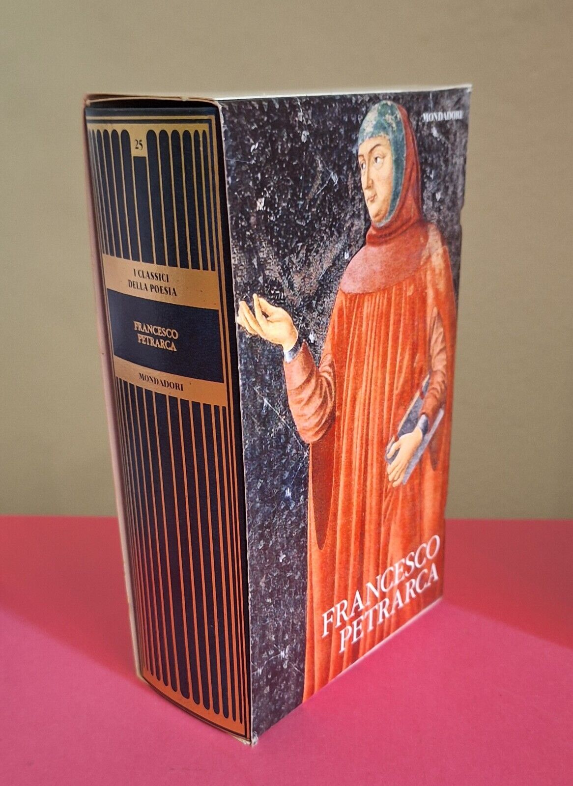 CLASSICI DELLA POESIA FRANCESCO PETRARCA MONDADORI