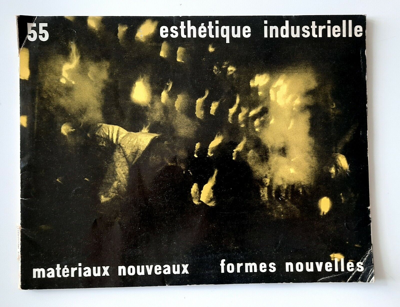 ESTETIQUE INDUSTRIELLE MATERIAUX NOUVEAUX FORMES NOUVELLES