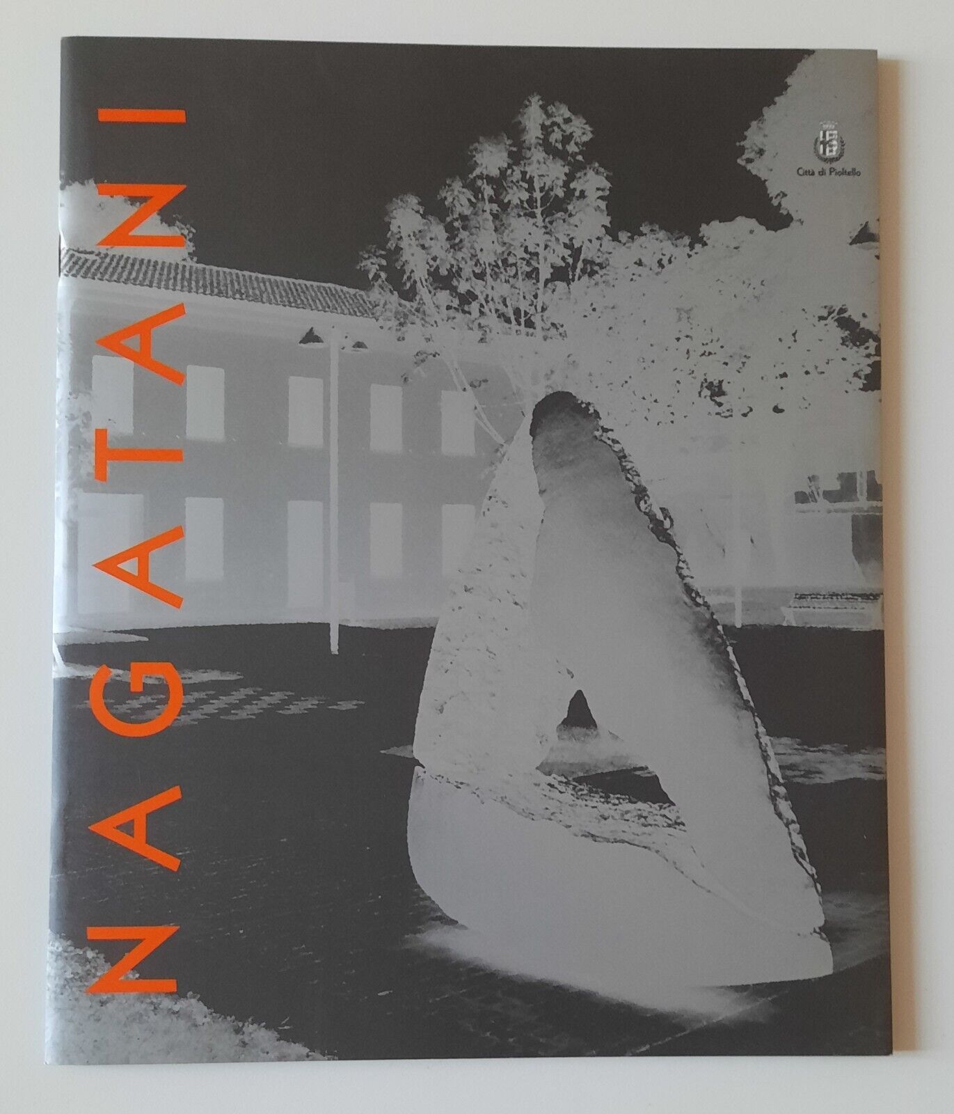 KYOJI NAGATAMI A PIOLTELLO IL TRONO DEL SILENZIO AUTOGRAFATO