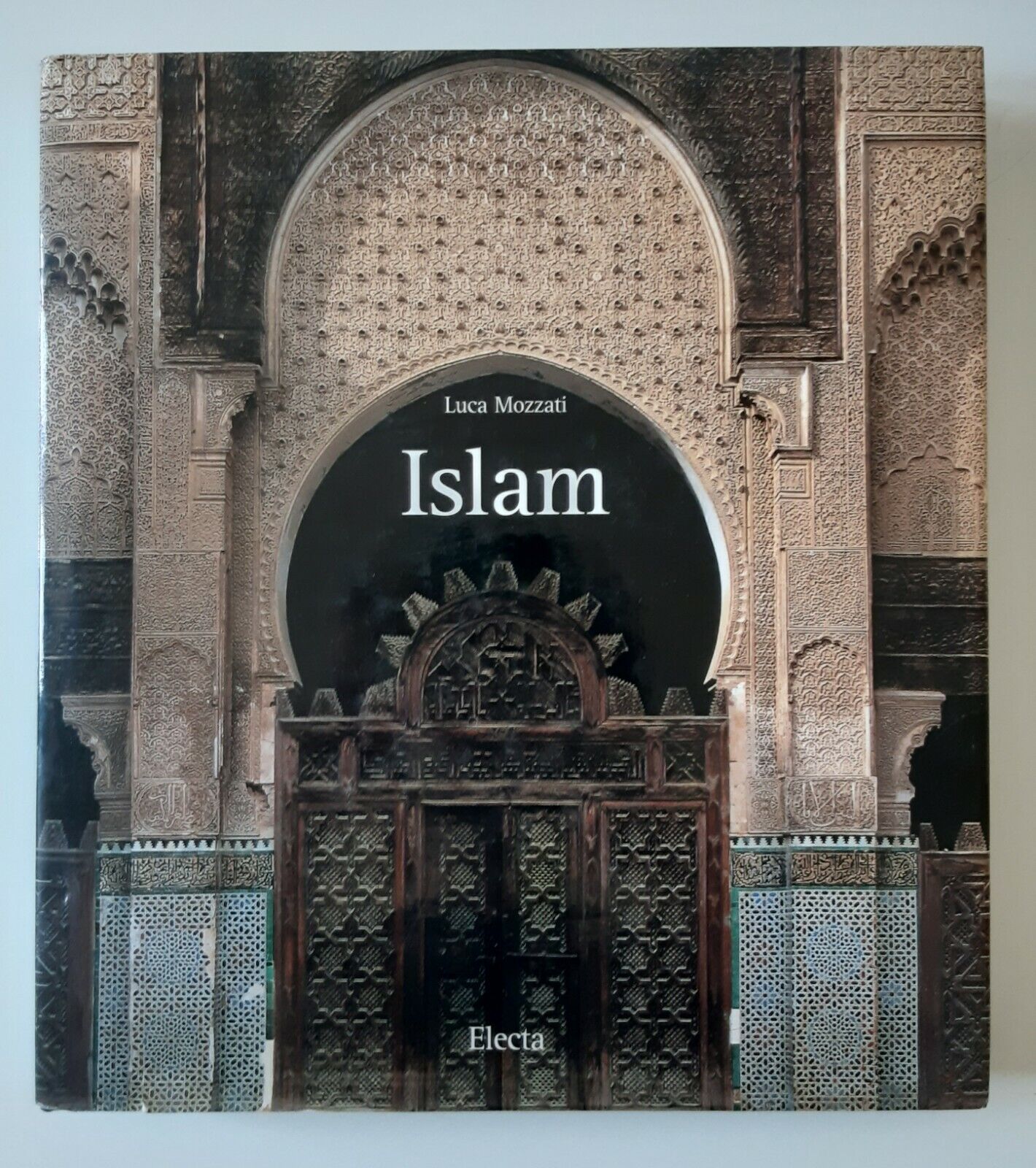 L. MOZZATI ISLAM ELECTA 2002