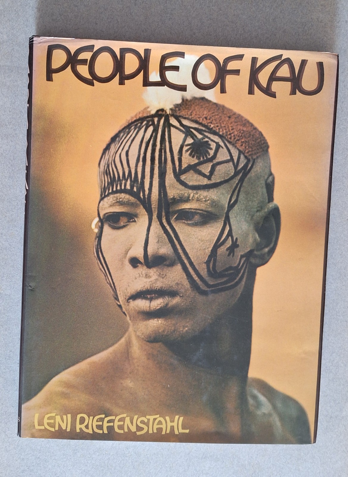 LENI RIEFENSTAHL PEOPLE OF KAU COLLINS 1976