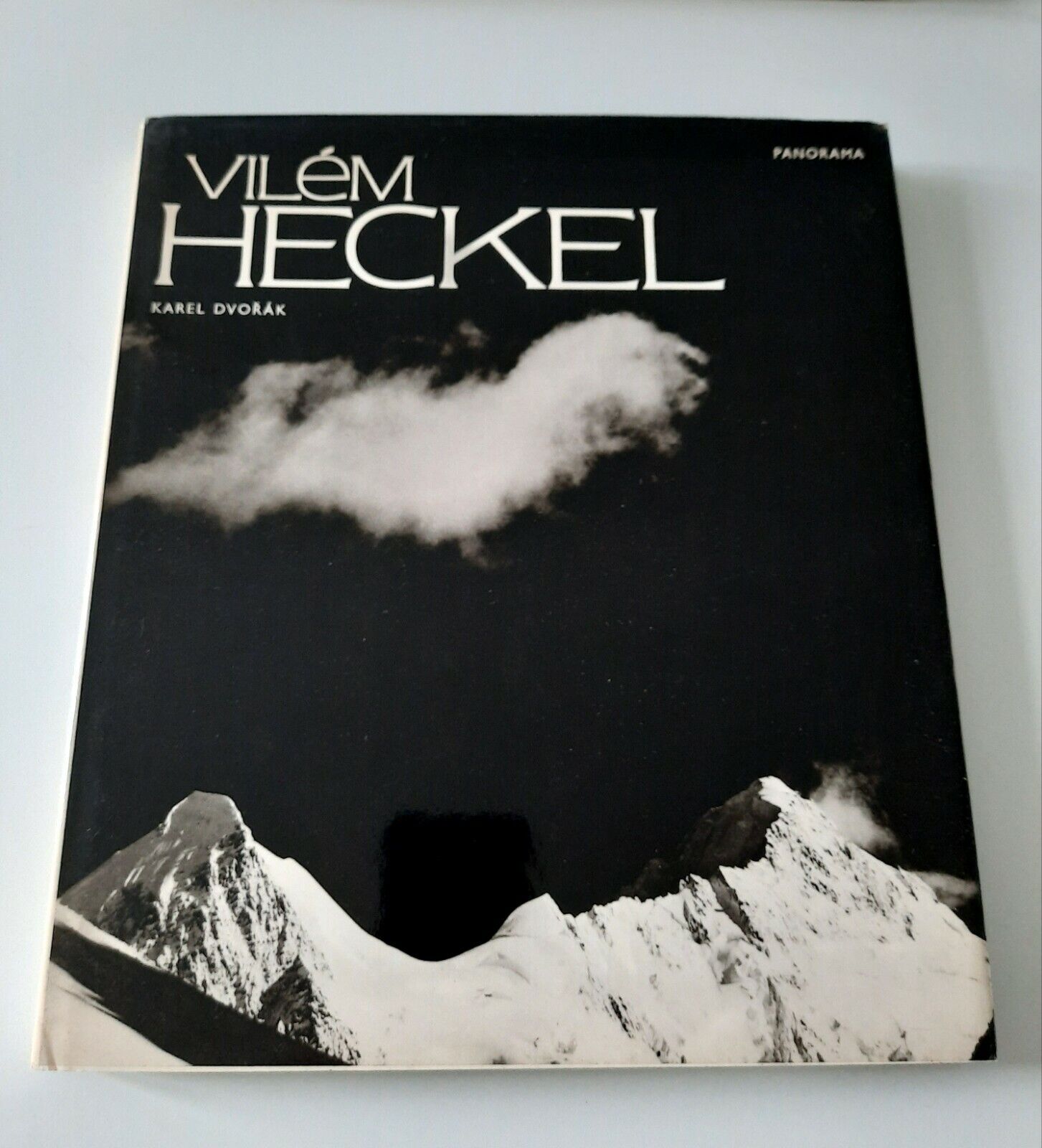 VILEM HECKEL PANORAMA KAREL DVORAK 1982