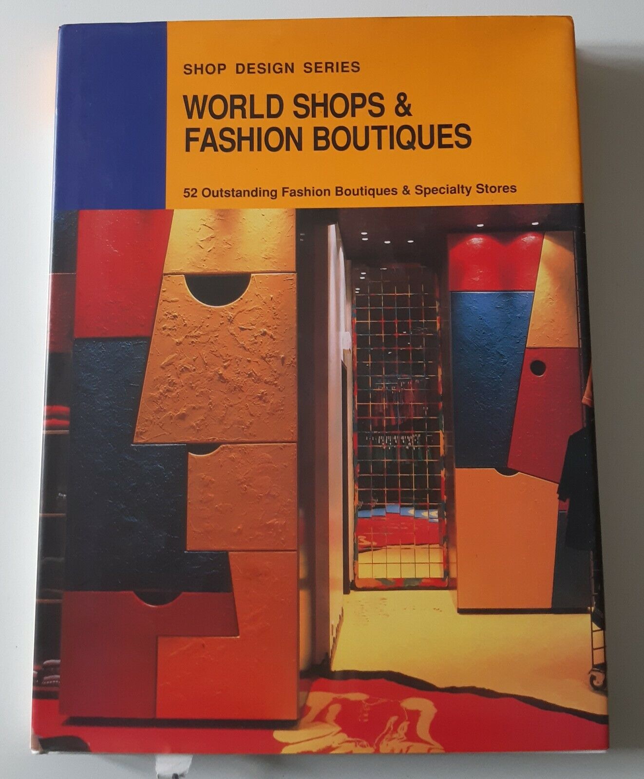 WORLD SHOPS & FASHION BOUTIQUES 1997