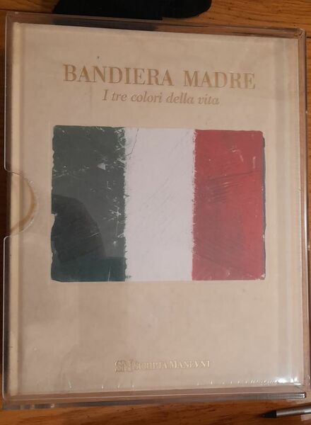 Bandiera madre I tre colori della vita