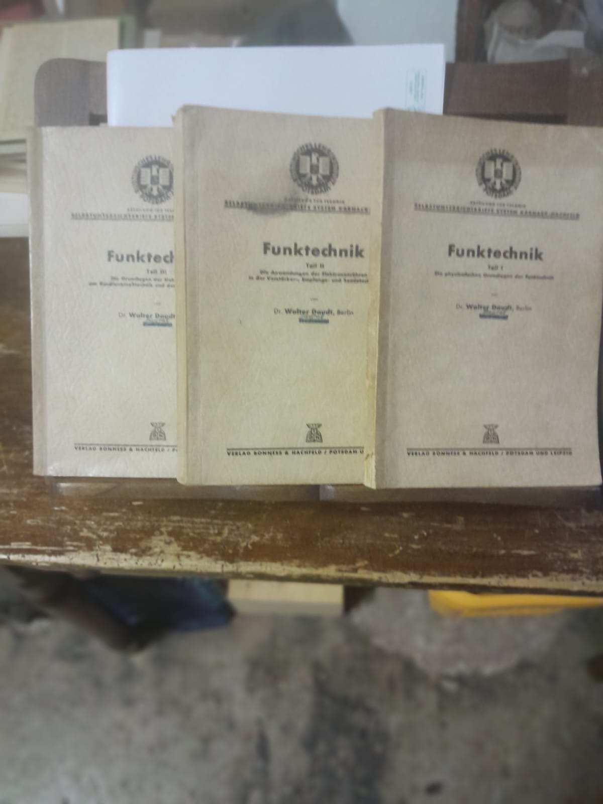 Funktechnik voll. I II III