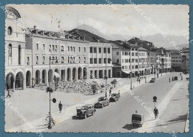 BELLUNO. Piazza dei Martiri. Cartolina d&#39;epoca viaggiata