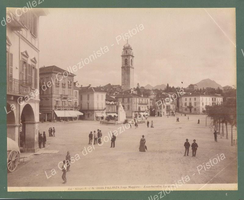 Piemonte. PALLANZA. LAGO MAGGIORE. Animata veduta generale d. piazza di …