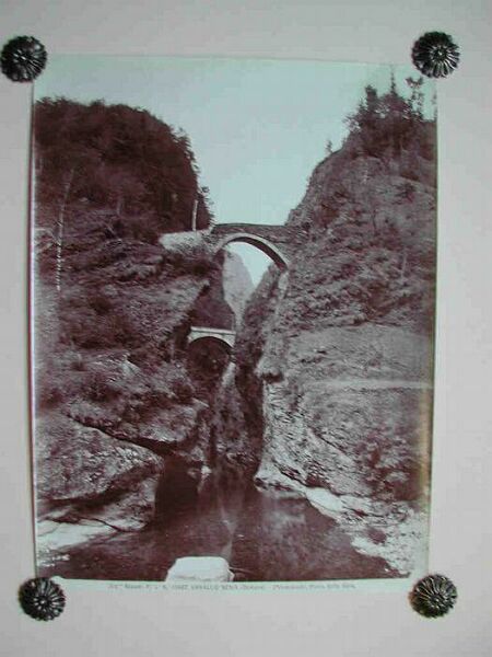 (Piemonte) Varallo Sesia (Vercelli), ponte della Gula.