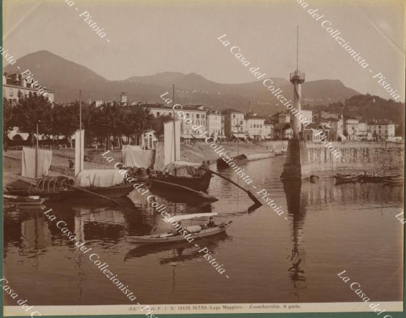 Piemonte, Verbania. INTRA. Lago Maggiore. Il Porto. Fotografia originale fine …