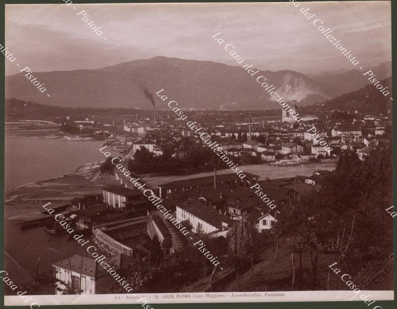 Piemonte, Verbania. INTRA. Lago Maggiore. Panorama. Fotografia originale Alinari, fine …