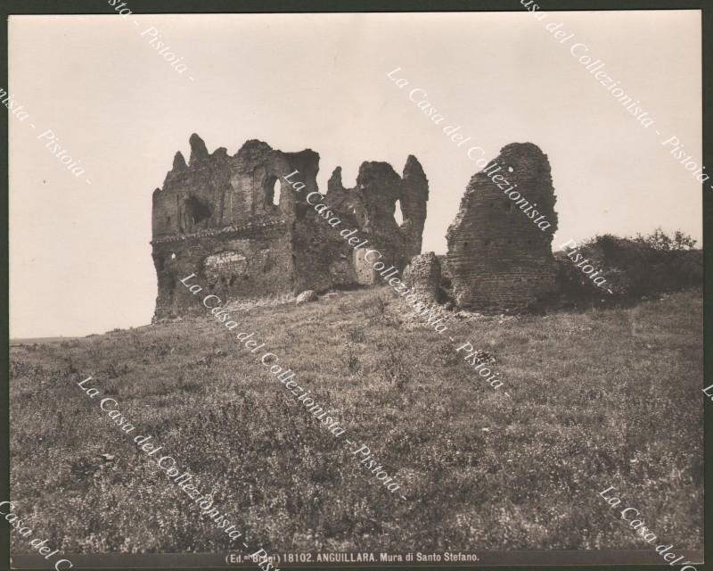 Roma, ANGUILLARA. Mura di S. Stefano. Fotografia originale, circa 1920.