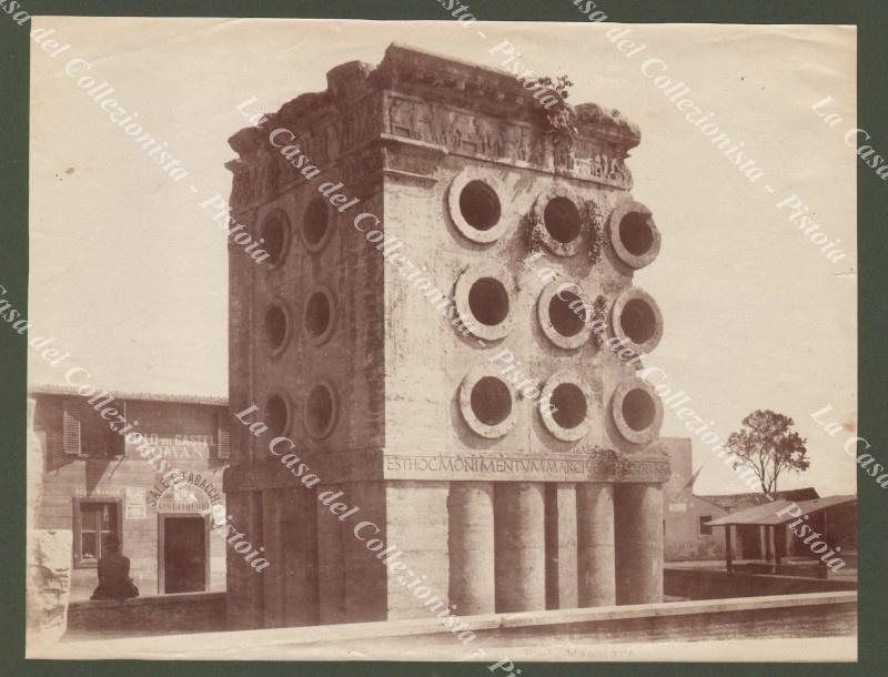 Roma. Porta Maggiore, Acqua Marcia, sepolcro fornaio Eurisace. Foto originale …