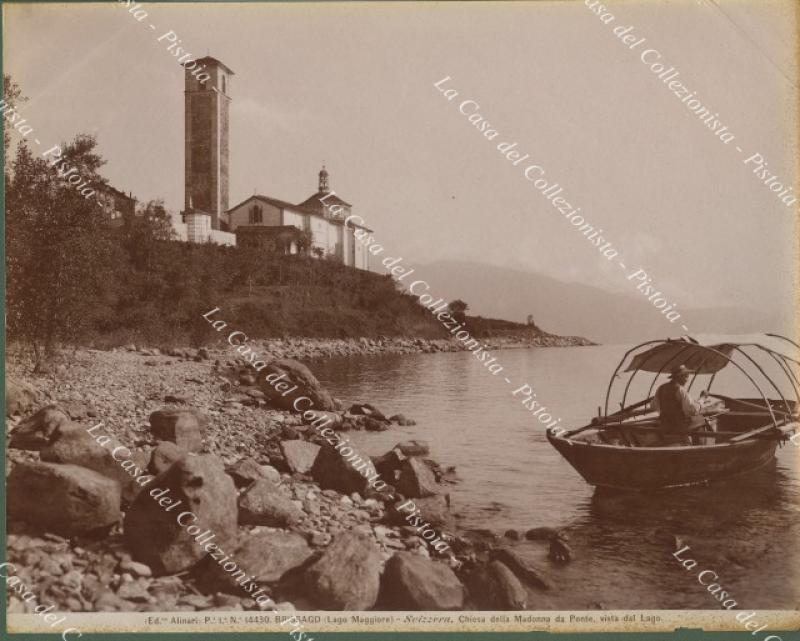 Svizzera Lago Maggiore. BRISSAGO. Chiesa della Madonna da Ponte. Fotografia …