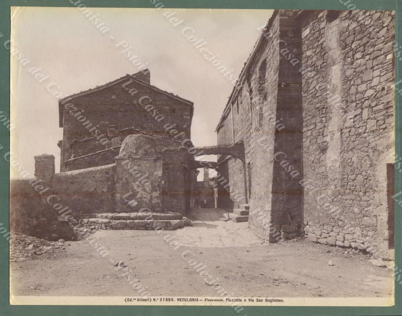 VETULONIA, Grosseto. Piazzetta San Guglielmo. Foto originale Alinari, circa 1890