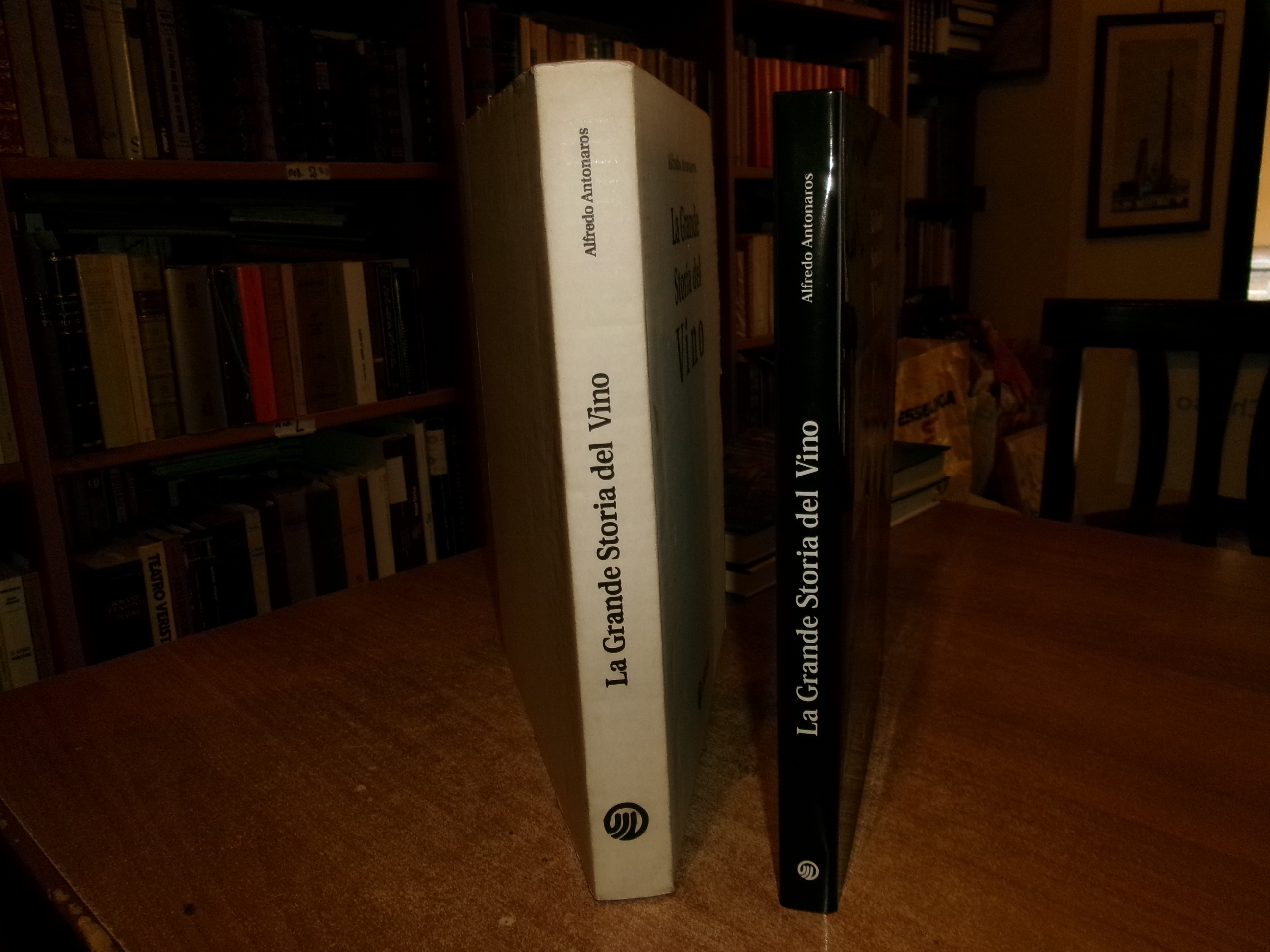 ALFREDO ANTONAROS. La Grande Storia del VINO 2000