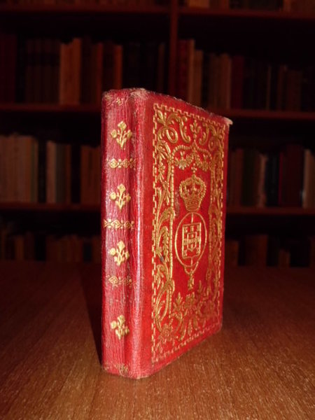 FOLHINHA Ecclesiastica constitucional, historica, e civil, Para o anno Bissexto …