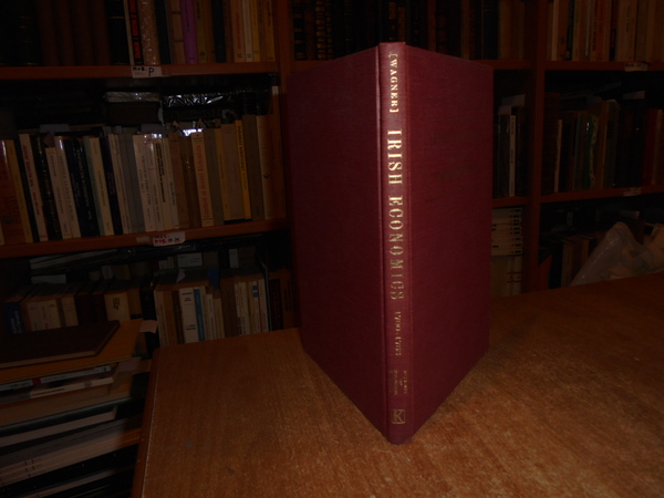IRISH ECONOMICS 1700 - 1783 a Bibliography With Notes