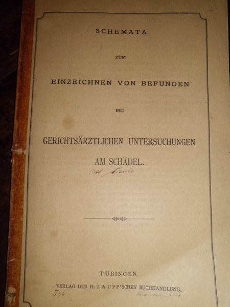 Schemata Zum Einzeichnen von Befunden bei Gerichtsarztlichen Untersuchungen am Schadel. …