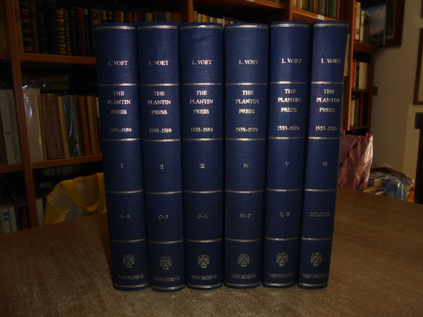 THE PLANTIN PRESS (1555-1589). A Bibliography of the Works printed …
