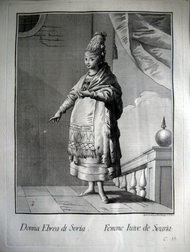 Racçolta di Stampe che representano Figure e Abiti di varie …