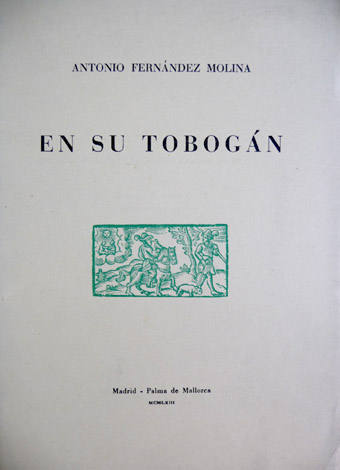 En su tobogán.