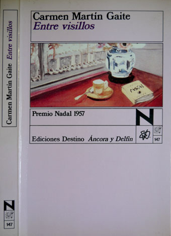 Entre visillos.