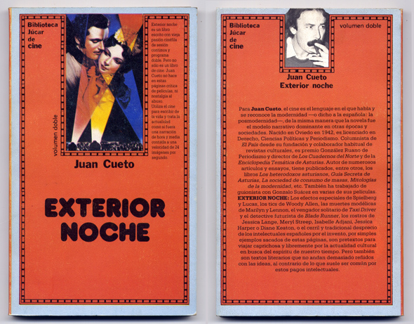 Exterior noche.