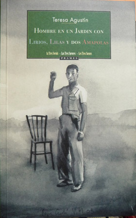 Hombre en un jardín con Lirios, Lilas y dos Amapolas. …