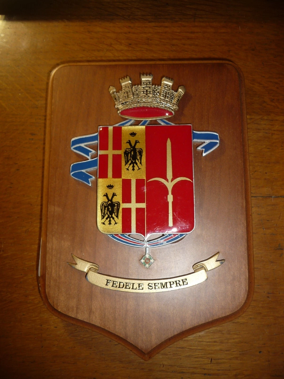 002 CREST EMBLEMA MILITARE DEL 1° REGGIMENTO SAN GIUSTO MOTTO …
