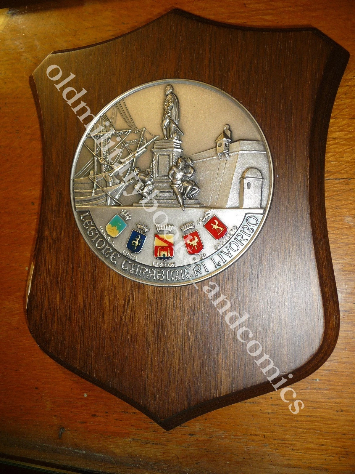 034 CREST EMBLEMA MILITARE LEGIONE CARABINIERI LIVORNO