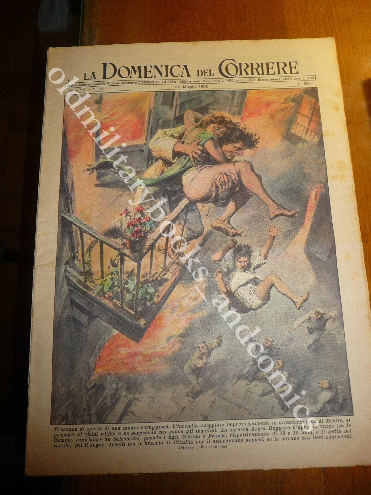SIGNORA GETTA I FIGLI E LI SEGUE PER SFUGGIRE A …