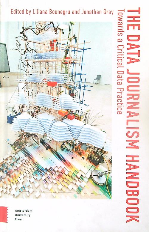 The Data Journalism Handbook
