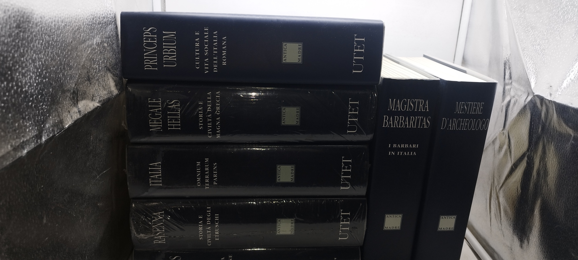 antica madre utet 7 volumi 4 sigillati