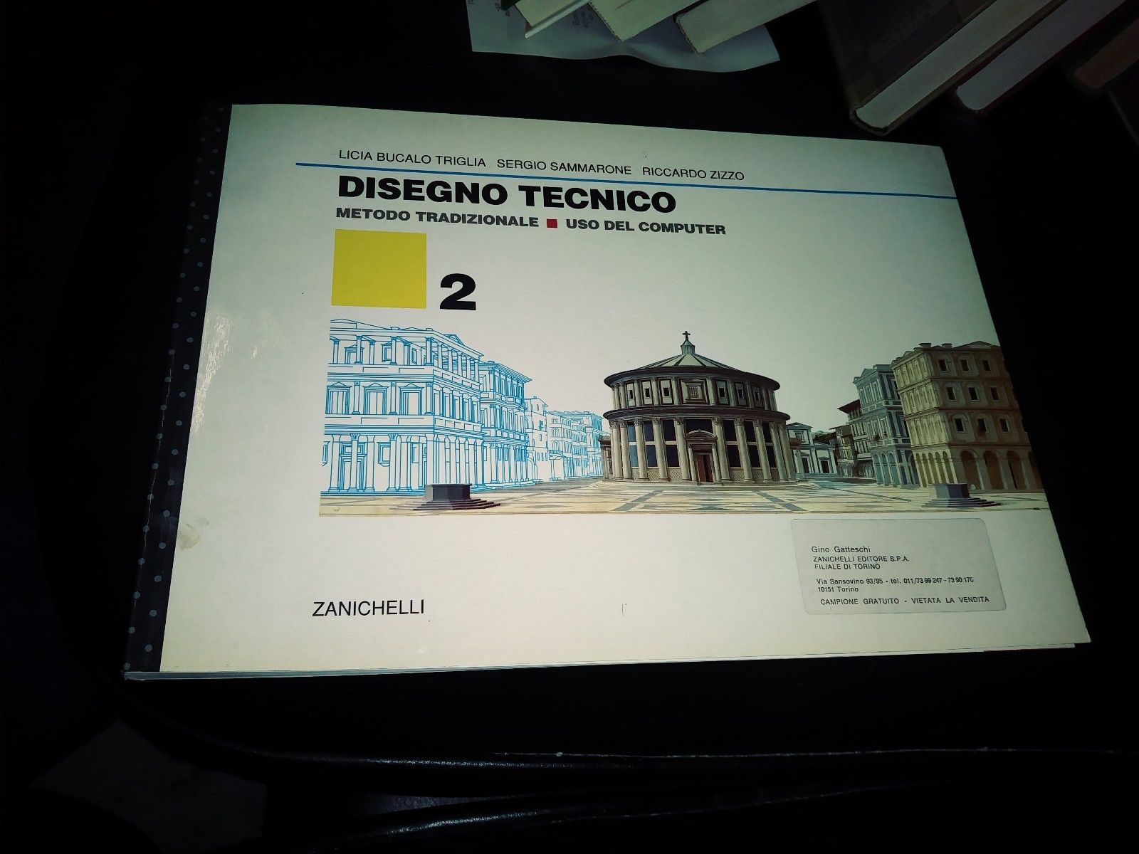 disegno tecnico metodo tradizionale uso del computer 2