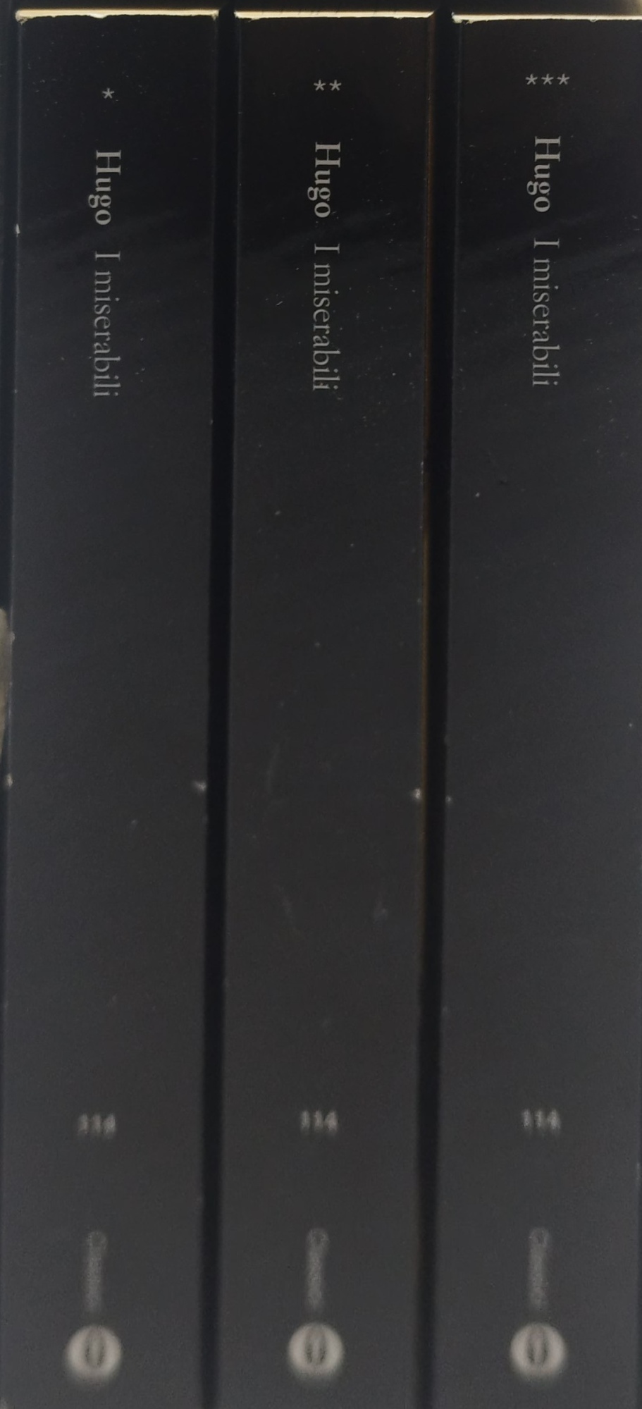 hugo i miserabili con uno scritto di charles baudelaire