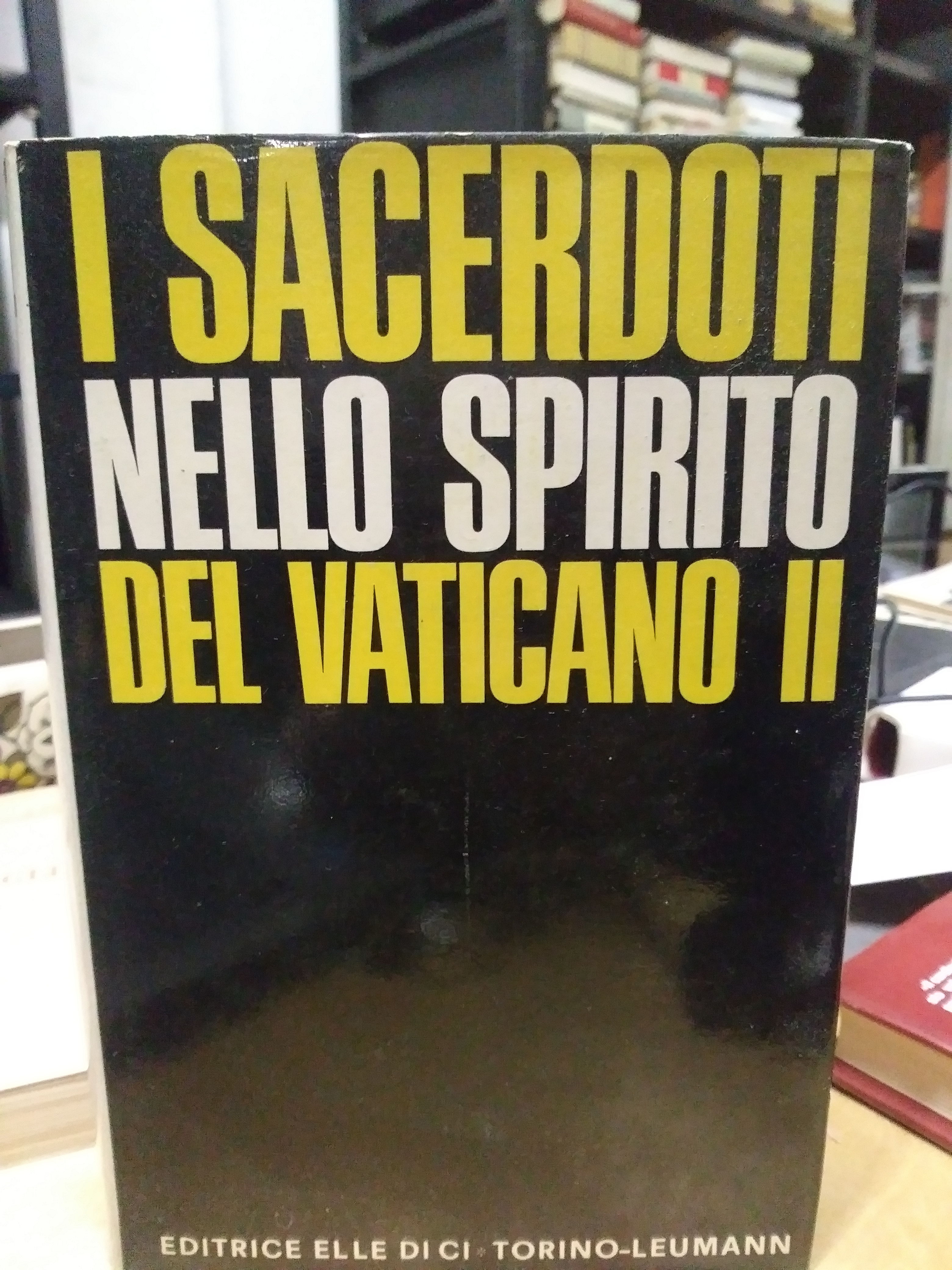 i sacerdoti nello spirito del vaticano II