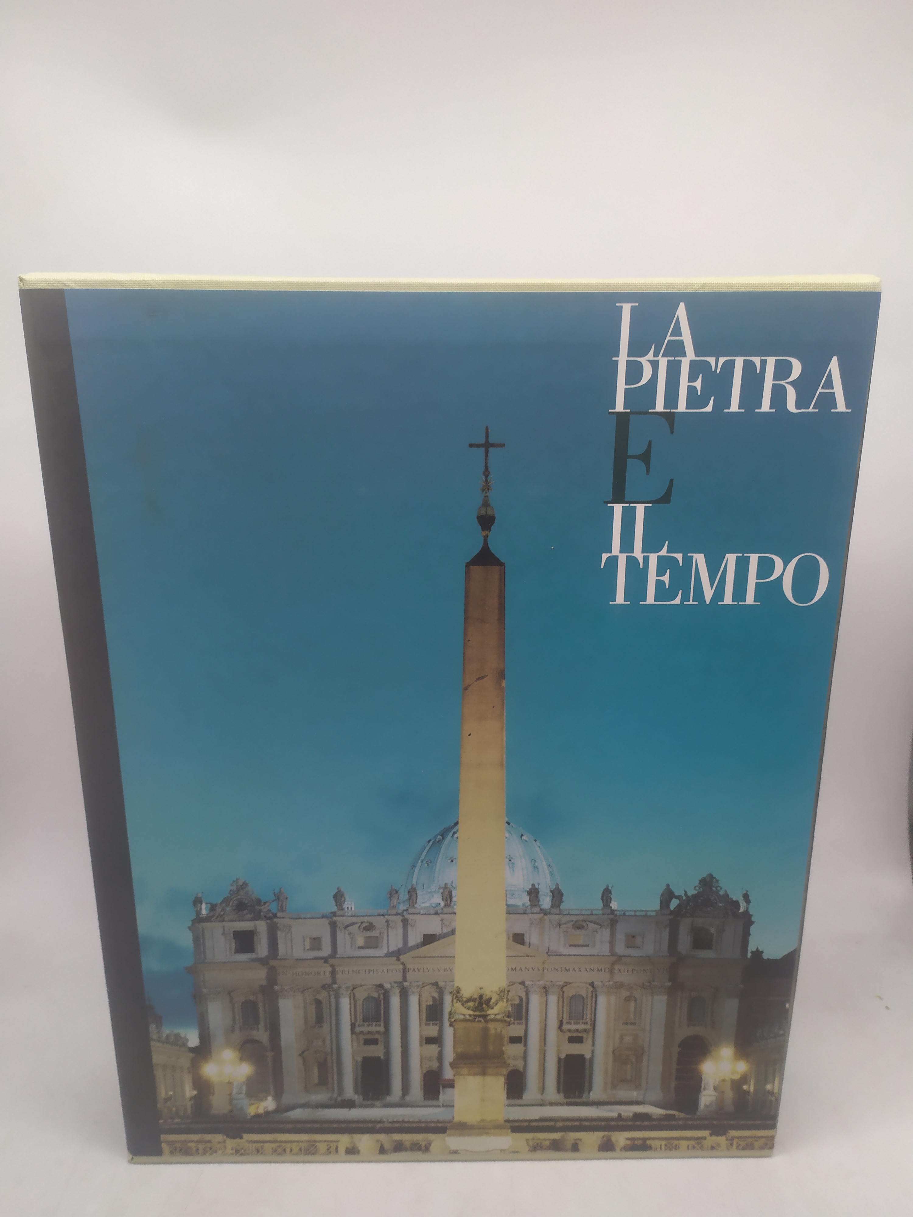 la fabbrica e il tempo 2 volumi con cofanetto eni